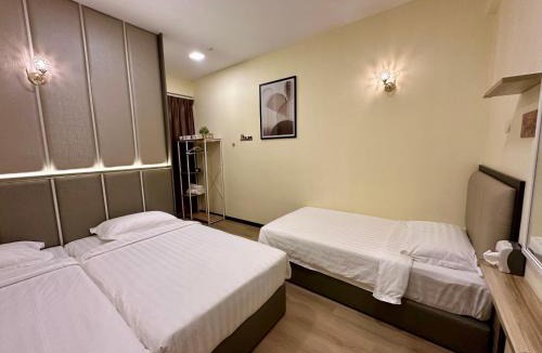 Sandakan House | Entire home hosted by Catherine 4 bedroom House