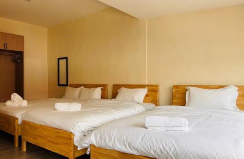 Taman Melaka Raya Apartment | Entire Penthouse in the Heart of Melaka, Spacious & Elegant, 4R3B