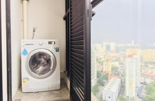 Brickfields Apartment | Establishment Bangsar By Sleepy Bear