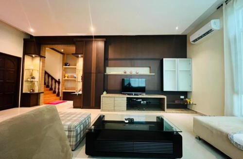 Miri House | Exclusive Bungalow Private & Peaceful in Miri Ocean Park 5BR