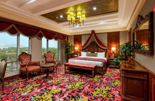 Nashik Hotel | Express Inn The Business Luxury Hotel