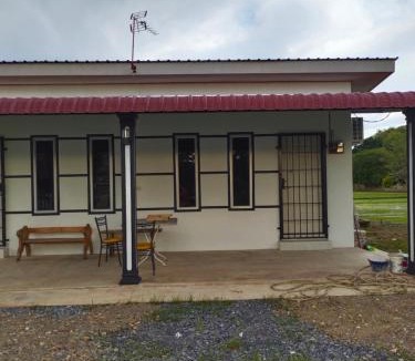 Kangar House | EZ Roomstay