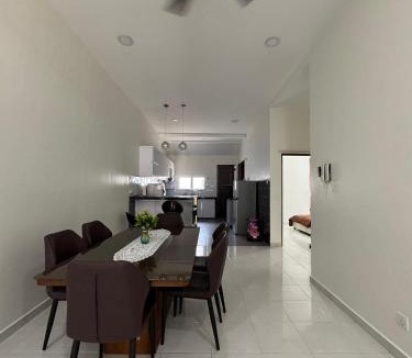 Kuantan House | FA homestay