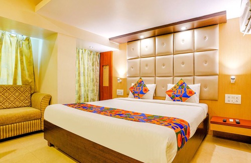 Nerul Hotel | Fabexpress Aishwarya Residency