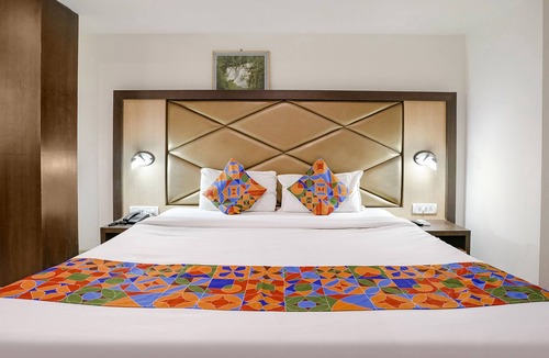 Nerul Hotel | Fabexpress Everest Lodging