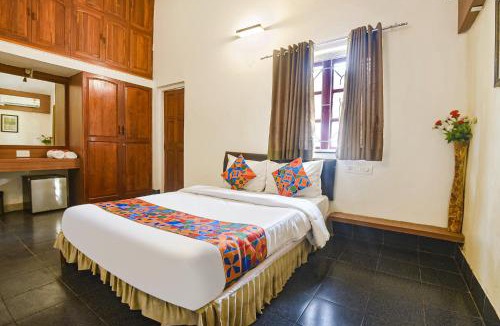 Baga Hotel | FabExpress Royal Baga Residency - 500m From Baga Beach