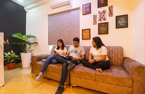 Shaikpet Hotel | FabExpress The Dream Elite