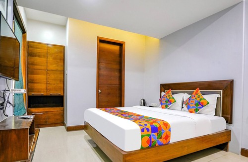 J B Nagar Hotel | Fabexpress We Stay