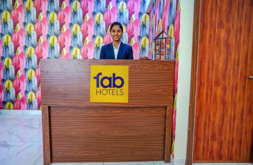 Chennai Hotel | FabHotel Aishwarya Inn