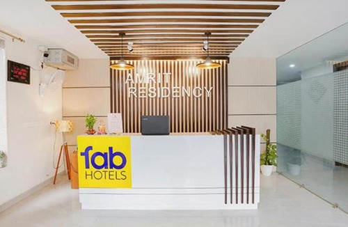 Udyog Vihar Hotel | FabHotel Amrit Grand