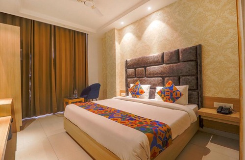 Amritsar Hotel | FabHotel Apple Tree