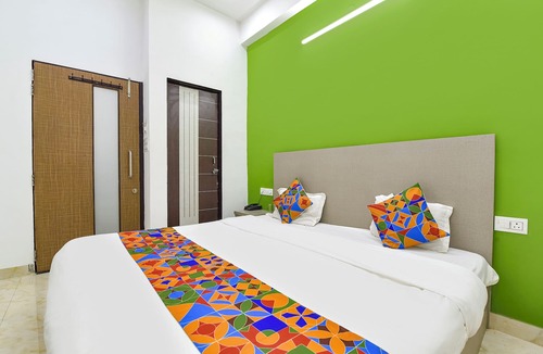 Sitapura Hotel | Fabhotel Avondale