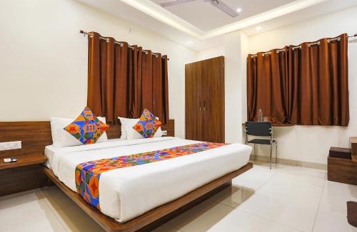Rau Hotel | FabHotel Balaji Paradise - ALLEN Career Institute
