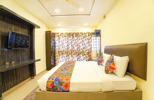 Triplicane Hotel | Fabhotel Beach Stay Home