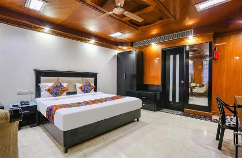 South Extension Hotel | FabHotel Blue Moon Home Stay