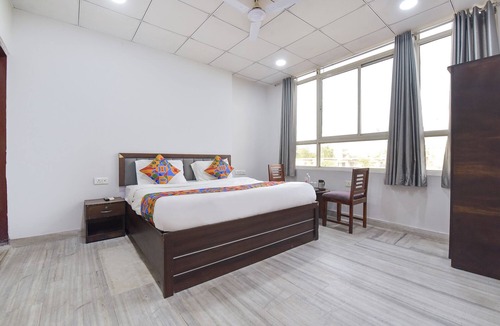 Lalkothi Hotel | Fabhotel Connect