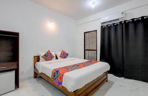 Baga Hotel | FabHotel Crystal Bay Baga