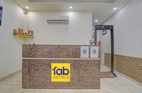 Mahipalpur Extension Hotel | FabHotel Dilnoor Stay