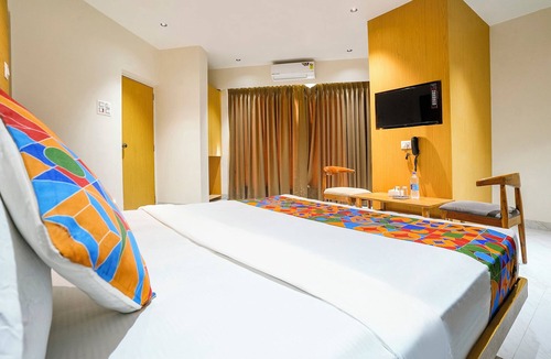 Rabale Hotel | Fabhotel Gavalidev