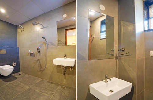 Krishnarajapura Hotel | FabHotel Golden Stay I
