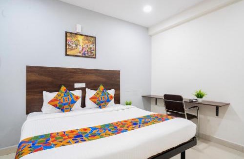 Hyderabad Hotel | FabHotel Grand Aarvi Prime - Nr Hafeezpet, Madeenaguda