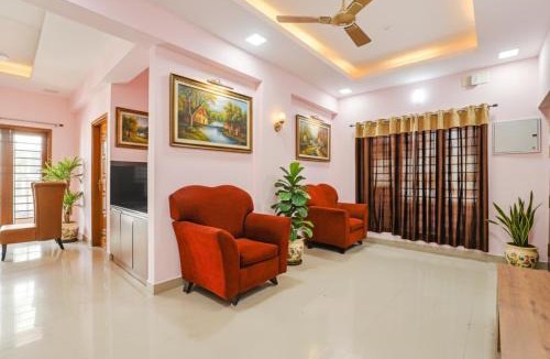 T Nagar Hotel | FabHotel Hathvik Park