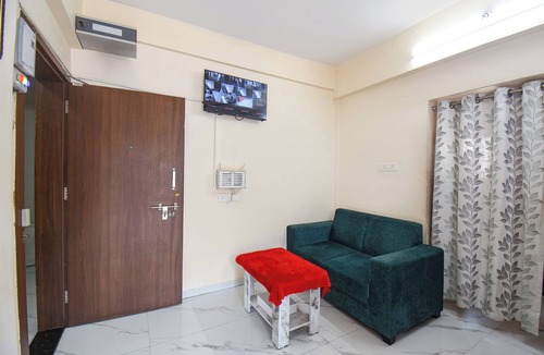 Pimpri - Chinchwad Hotel | Fabhotel Himalay Guest House