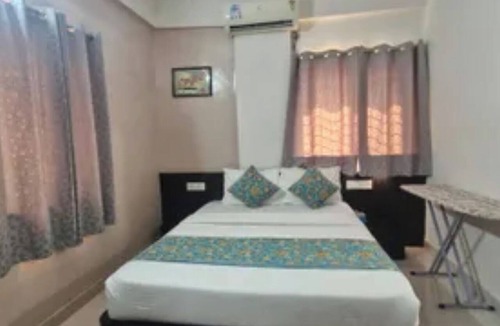 Pimpri - Chinchwad Hotel | Fabhotel Himalay Guest House Saanvi Residency