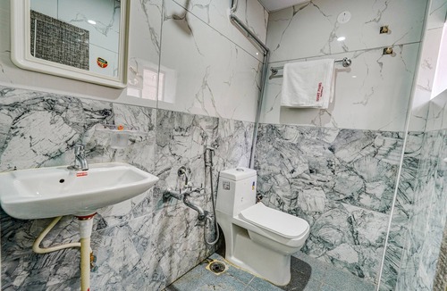 Koramangala Hotel | FabHotel Ivory Pearl Koramangala Bangalore