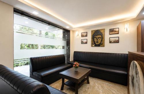 Karol Bagh Hotel | FabHotel Karol Bagh Residency - Nr Karol Bagh Market