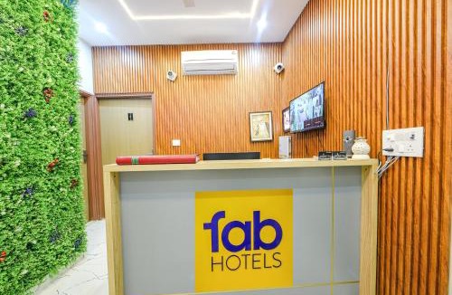 Faridabad Hotel | FabHotel Kavya Inn - Nr The Mall of Faridabad