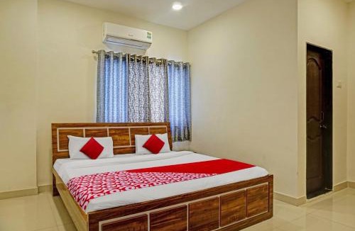 Pune Hotel | FabHotel Krishan Executive