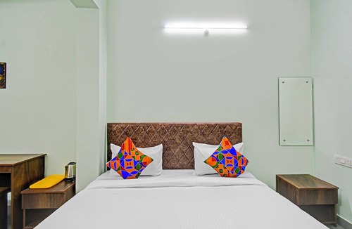 Kukatpally Housing Board Colony Hotel | Fabhotel Legacy