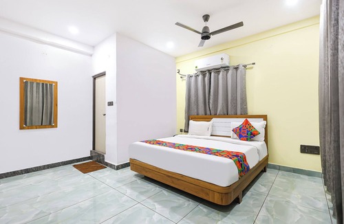 Visakhapatnam Hotel | Fabhotel Lorven Grand