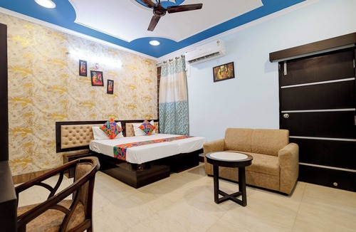 Kakarmatha Hotel | Fabhotel Luxe Cozy