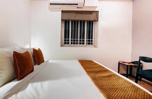 Shaikpet Hotel | Fabhotel Mallikarjun Residency