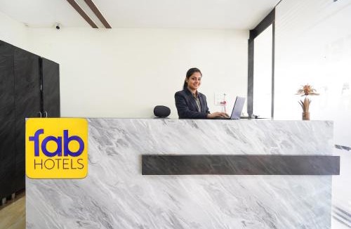 Khammam Hotel | FabHotel Mamatha Grand - Nr Khammam Railway Station
