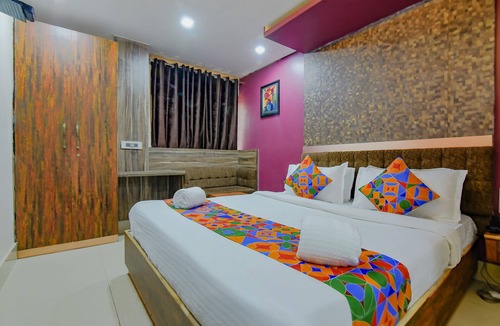 Bhubaneshwar Hotel | Fabhotel Middleton Desire
