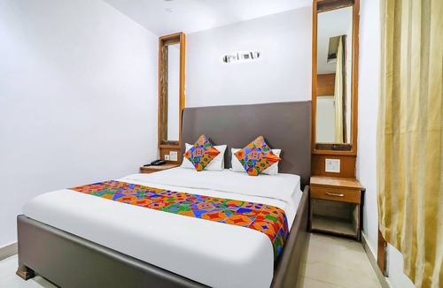 Patna Hotel | FabHotel Nand