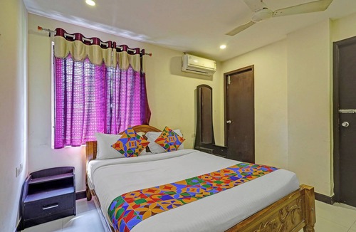 Nungambakkam Hotel | Fabhotel Neha