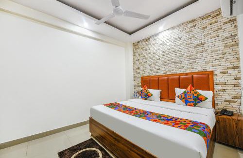 Kharar Hotel | FabHotel New Satyam