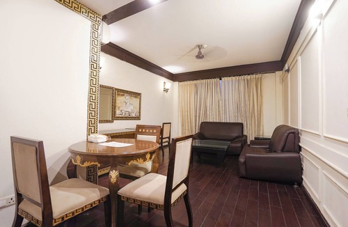 New Friends Colony Hotel | Fabhotel Nfc Royale