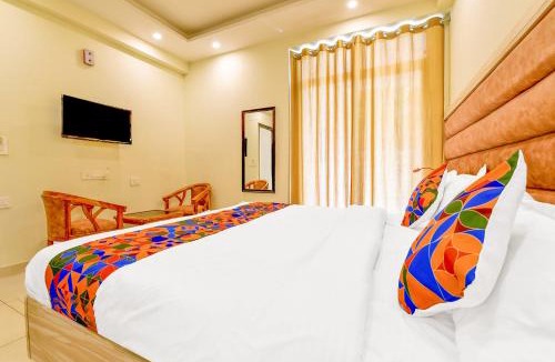 Bullawala Hotel | FabHotel Pacific Inn