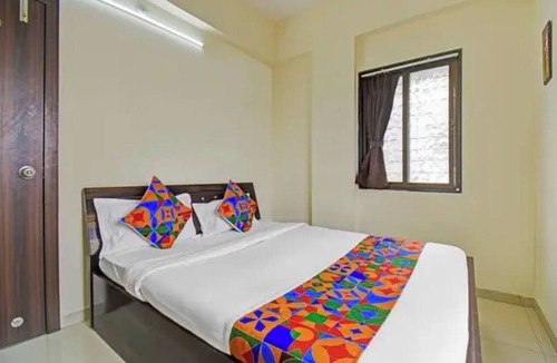 Bhosari Hotel | Fabhotel Paradise Inn Moshi