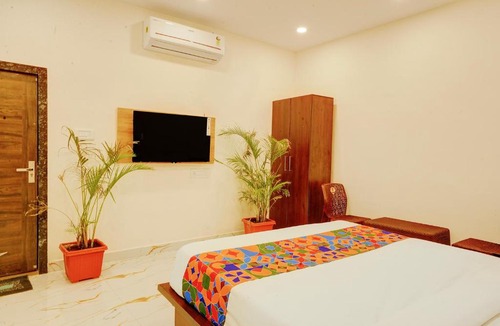 Bhopal Hotel | FabHotel PK Residency