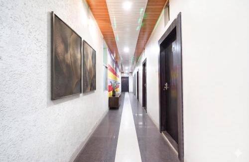 Bhojpur Hotel | FabHotel Prakash & Sons, Hoshangabad Rd