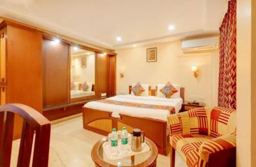 Kalasipalya Hotel | FabHotel Prime Indian Comforts