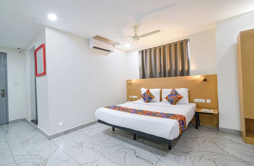 Nanakram Guda Hotel | FabHotel Prime Unnam