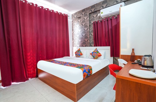 Sector 2 Hotel | Fabhotel Royal Platinum Suites