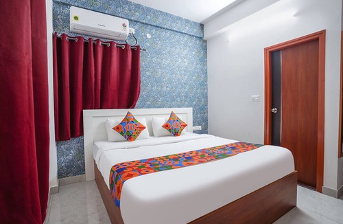 Sector 2 Hotel | Fabhotel Royal Platinum Suites